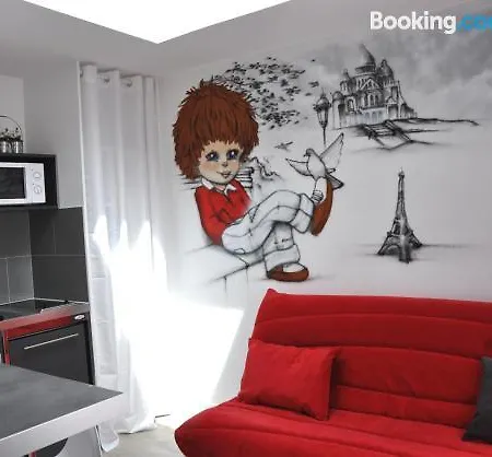 Beatrice Et Emmanuel Meublé Eiffel Aparthotel