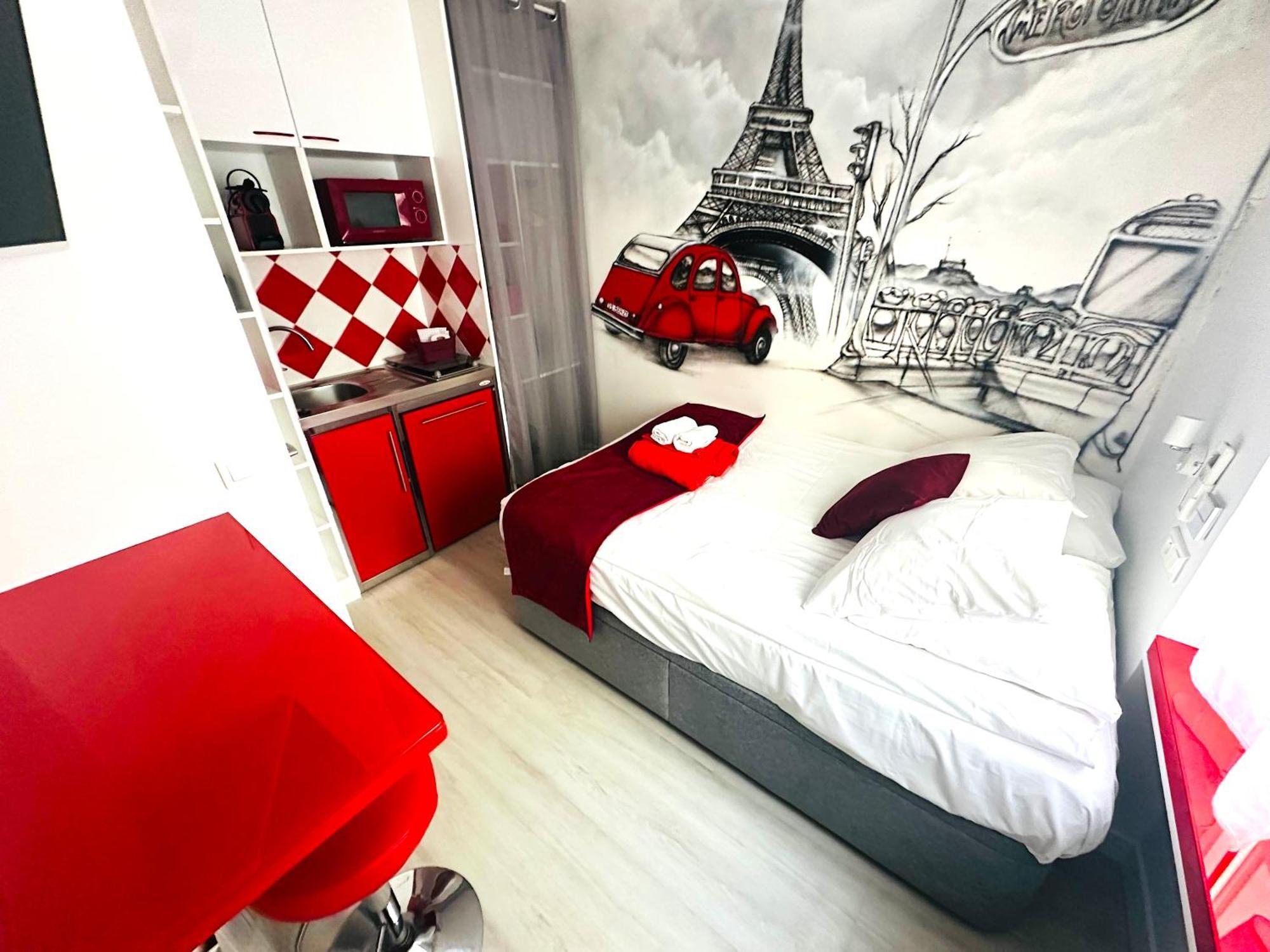 Beatrice Et Emmanuel Meuble Eiffel 4* Paris